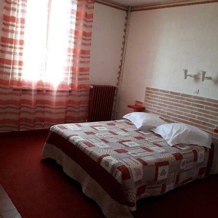 Phoenix Beziers Bagian luar foto