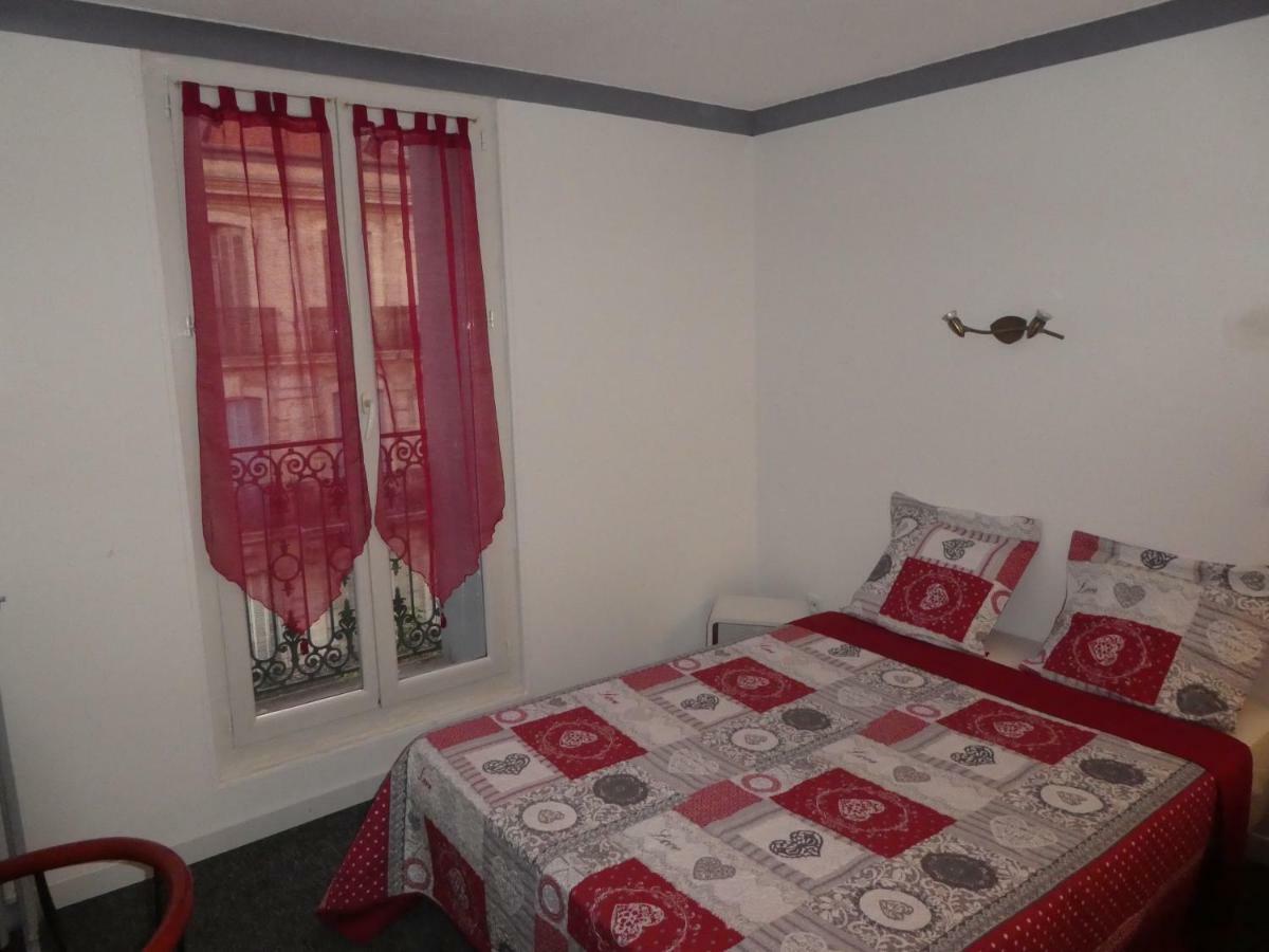 Phoenix Beziers Bagian luar foto
