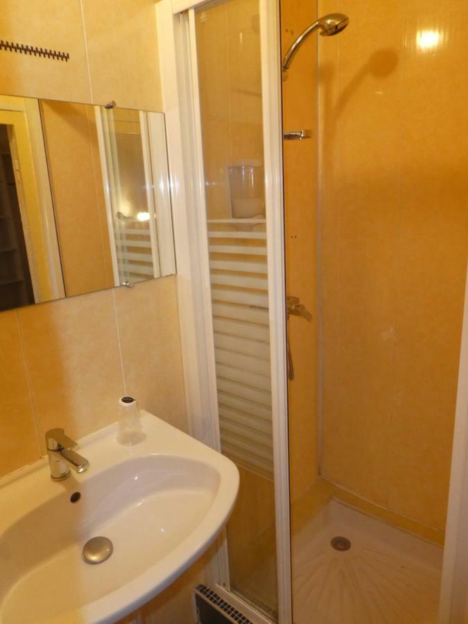 Phoenix Beziers Bagian luar foto