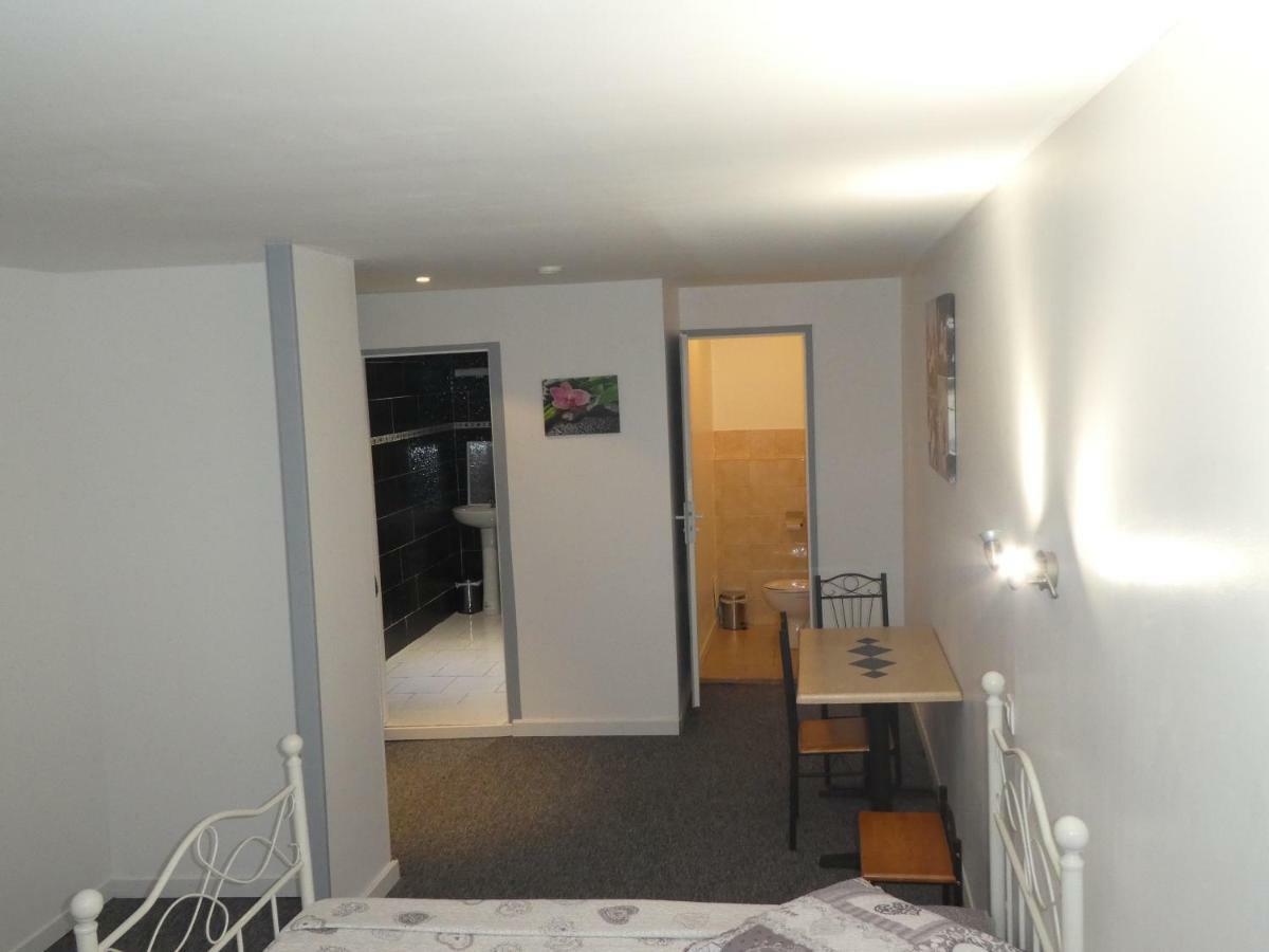Phoenix Beziers Bagian luar foto