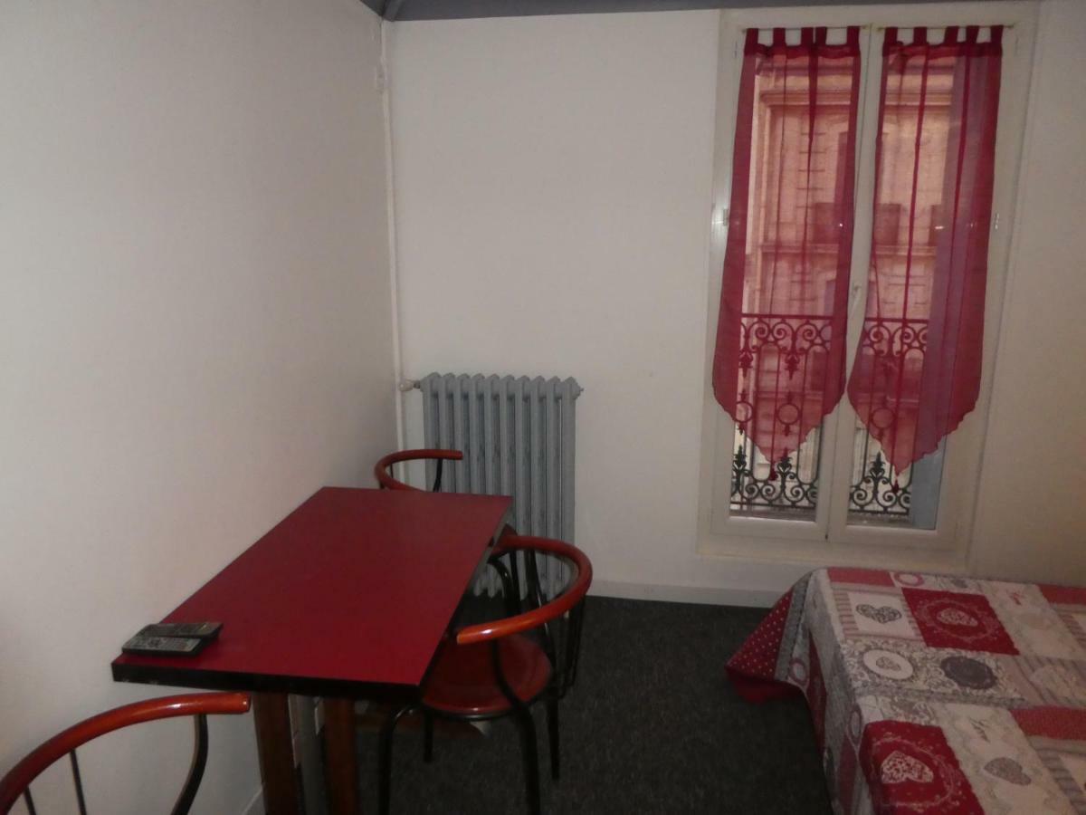 Phoenix Beziers Bagian luar foto